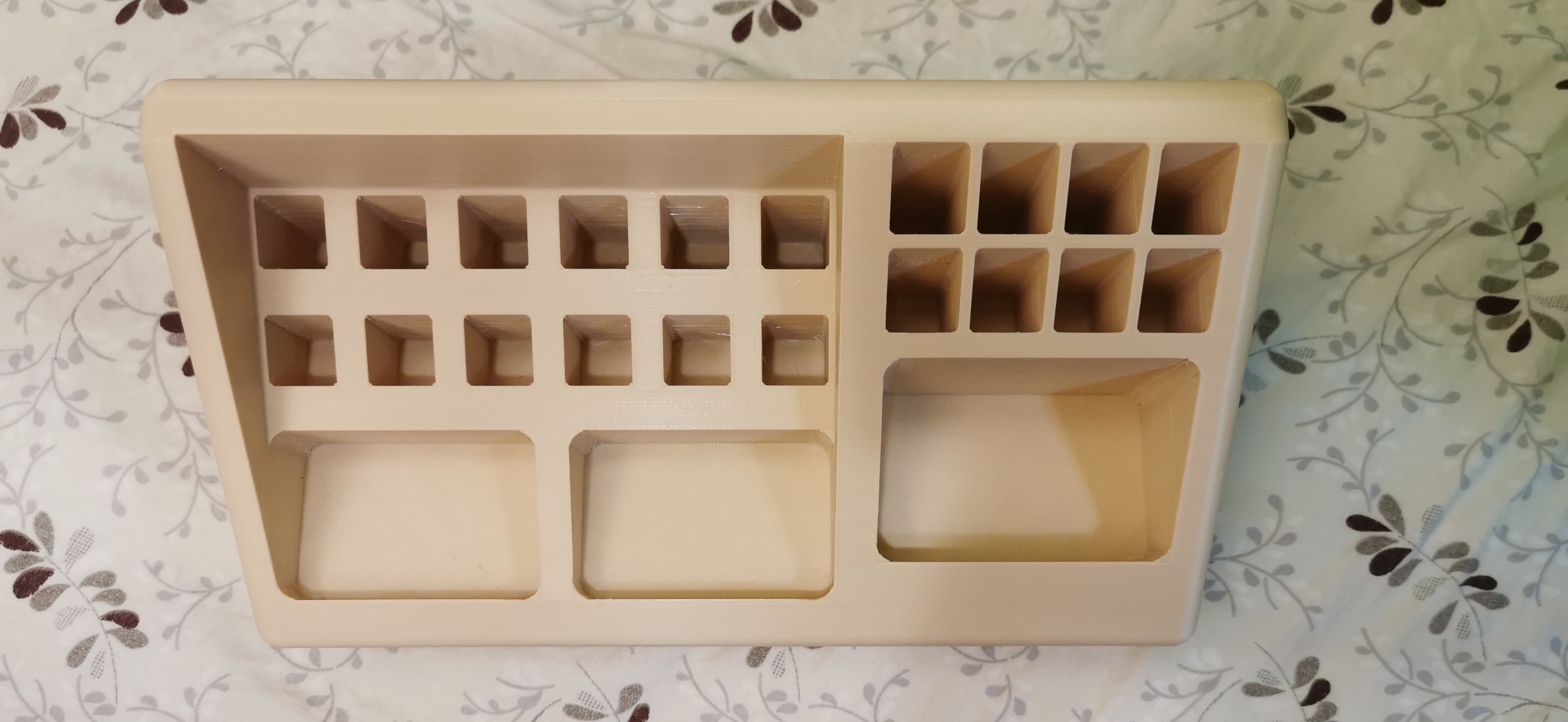化妝品盒設計
